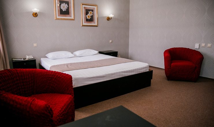 Фото отеля («Белогорье» гостиничный комплекс) - Полулюкс 1-местный 1-комнатный