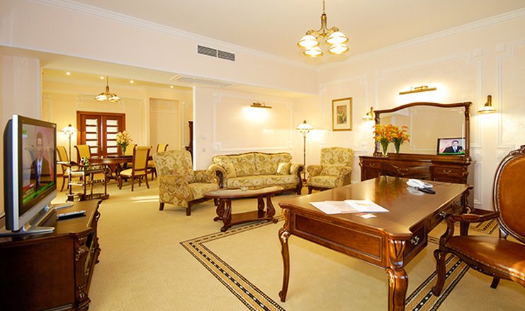 Фото отеля («Валентина» отель) - Президентский люкс