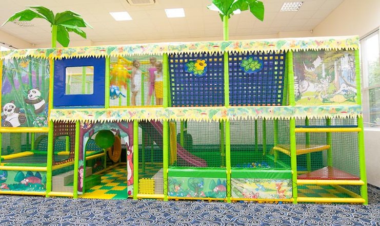Фото отеля («Молния Ямал» курортный комплекс) - Детская игровая комната