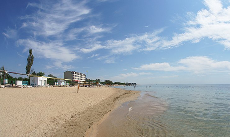 Фото отеля («Парус» пансионат) - Пляж Евпатория