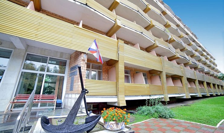 Фото отеля («Солнечногорский» санаторий) - Территория
