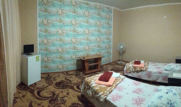 Фото отеля («Абхазский дворик» гостиница) - Стандарт 2-местный
