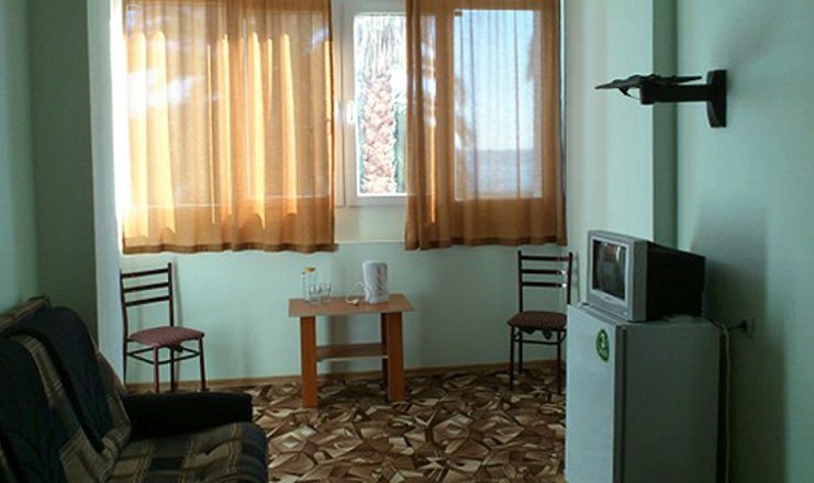 Фото отеля («Кавказ» пансионат) - Стандарт 2-местный 1-комнатный без балкона после ремонта