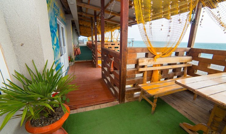 Фото отеля («Солнечный» пансионат) - кафе на пляже