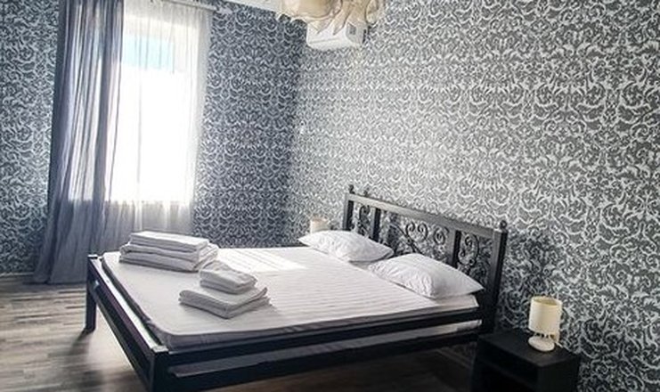 Фото отеля («У Монастыря» пансионат) - Стандартный 2-местный 1-комнатный с двуспальной кроватью