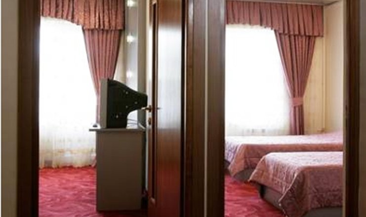 Фото номера («Главный Спорткомплекс» отель) - Standart DBL 2 rooms