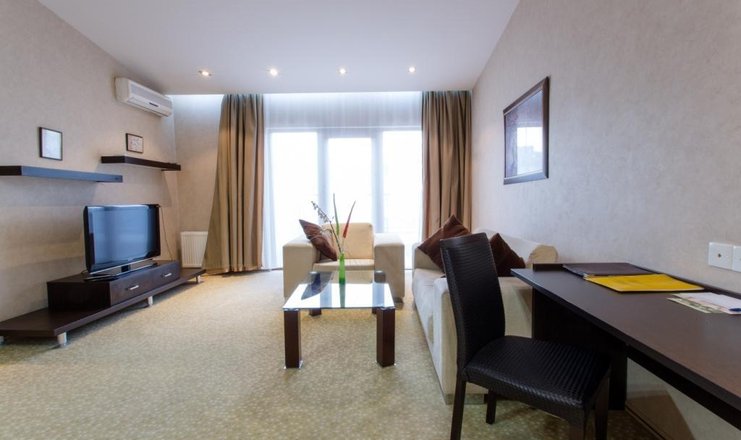 Фото номера («Austin Hotel Baku» отель) - Executive Suite Double Room