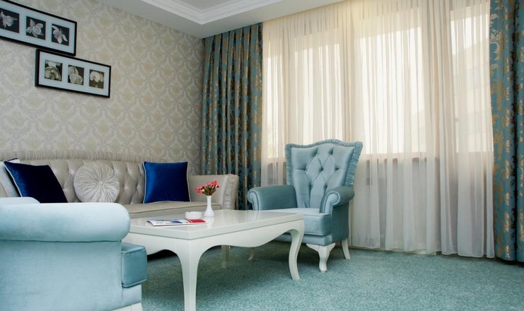 Фото номера («Ramada by Wyndham Baku Hotel» отель) - Suite 2-местный(Corner)