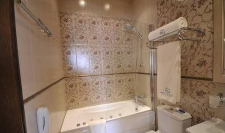 Фото номера («Riviera Hotel Baku» отель) - ванна