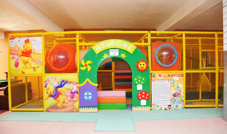 Фото отеля («AF Hotel & Aqua Park» отель) - Детская игровая комната