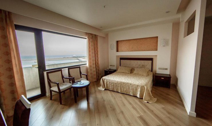 Фото отеля («Crown Plaza Baku» отель) - Apartments DBLTWIN (3)