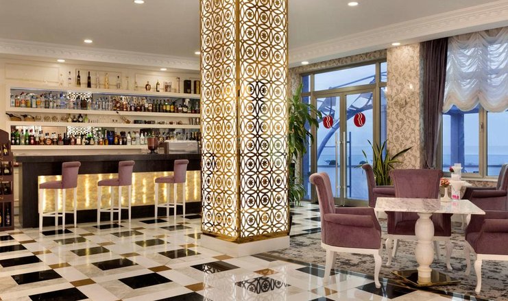 Фото отеля («Ramada by Wyndham Baku Hotel» отель) - Бар
