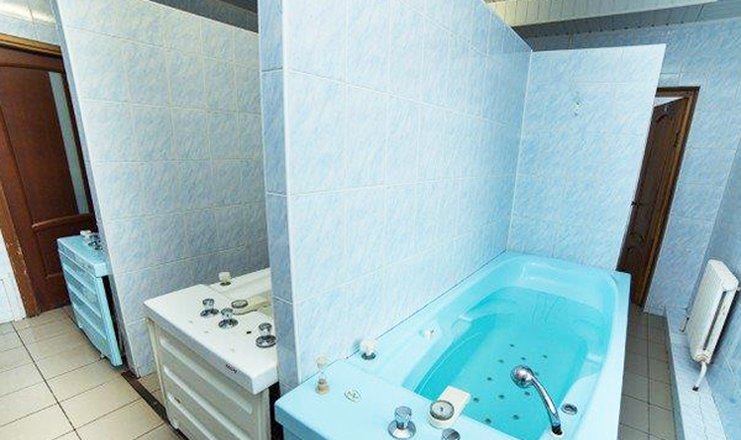 Фото отеля («Нарочанский берег» санаторий) - Лечебные ванны