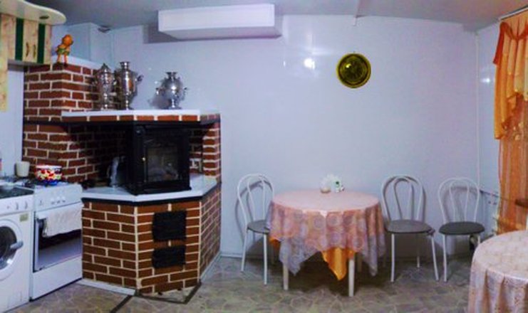 Фото отеля («Алтын Туяк» гостиница) - Кухня-столовая