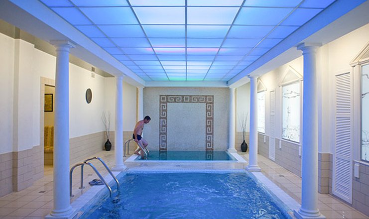 Фото отеля («Белокуриха» санаторий) - Водный мир: комплекс бассейнов нижнего зала