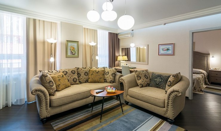 Фото отеля («Россия» санаторий) - Апартаменты 2-местный 3-комнатный 3 (1)