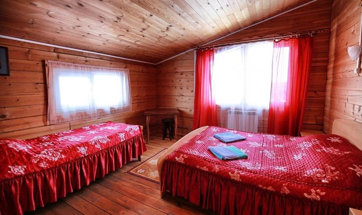 Фото отеля («Байкал» мини-гостиница) - Эконом 3-местный (с удобствами на этаже)