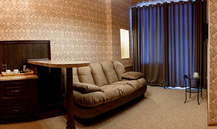 Фото отеля («Затишье» санаторий) - Люкс 2-местный 2-комнатный в корпусе №4