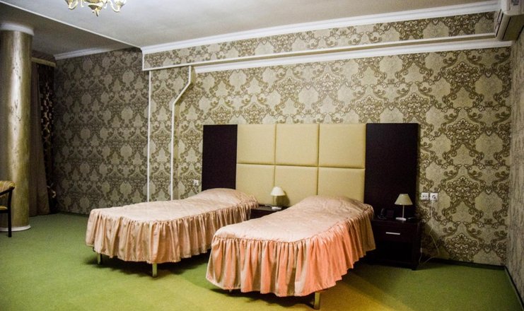 Фото отеля («БЕРКАТ» отель) - Делюкс (раздельные кровати)