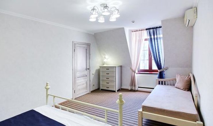 Фото номера («ФонГрад» spa-отель) - Люкс Премиум 2-местный 2 комнатный (вид на озеро)