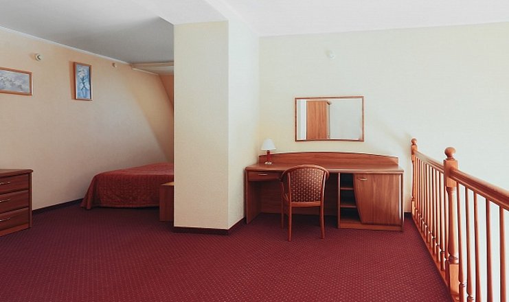 Фото номера («Меридиан» отель) - Сьют 2-местный 1-комнатный 2-уровневый