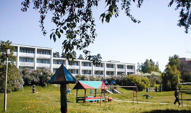Фото отеля («Дальняя Дача» санаторий) - Детская площадка 