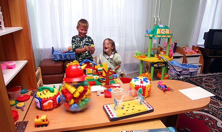 Фото отеля («Урал» санаторий) - Детская комната