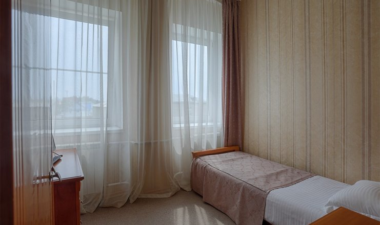 Фото отеля («Маяк» отель) - Эконом 1-местный 1-комнатный в корпусе №2