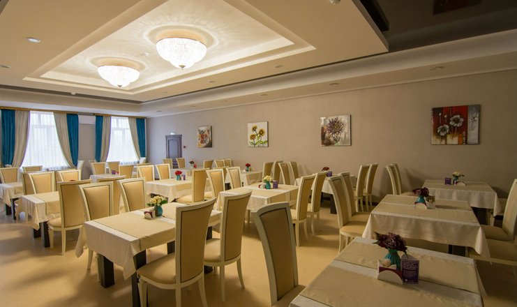 Фото отеля («Азимут отель Нальчик» отель) - Ресторан