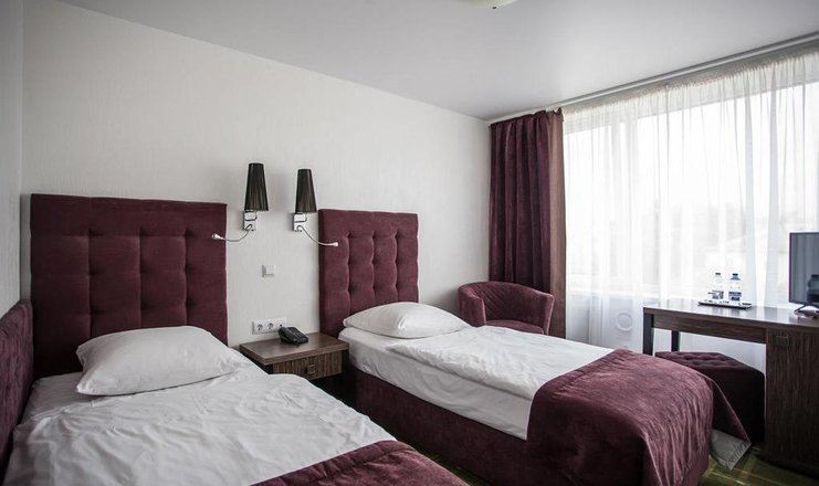 Фото отеля («Калининград» гостиница) - Стандарт 2-местный 1-комнатный Улучшенный
