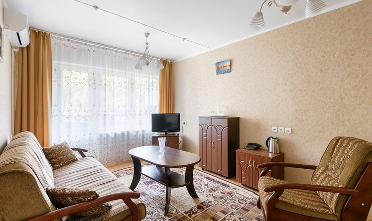 Фото отеля («Янтарный берег» санаторий) - Люкс 2-местный 2-комнатный корпус №1,2