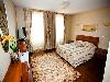 «Кошкин дом» гостиница - предварительное фото Двухместный полу люкс №3
