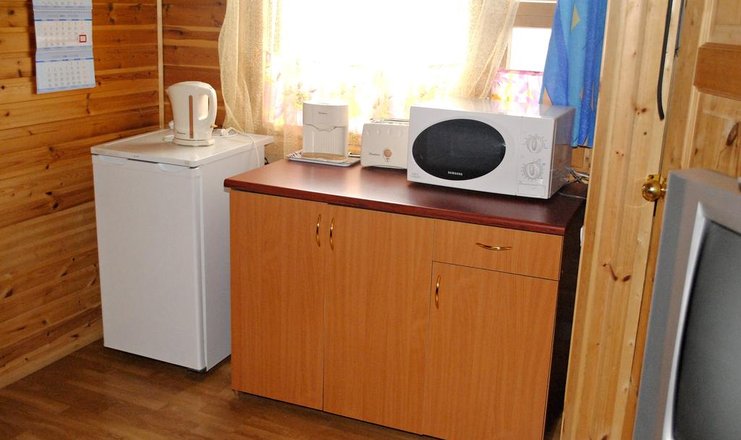 Фото отеля («Деревня Александровка» туристический центр) - Люкс 2-местный 2-комнатный