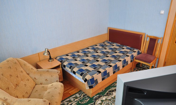 Фото отеля («Дубрава» санаторий) - Стандартный 1-местный 1 категории 1-комнатный корпус 1