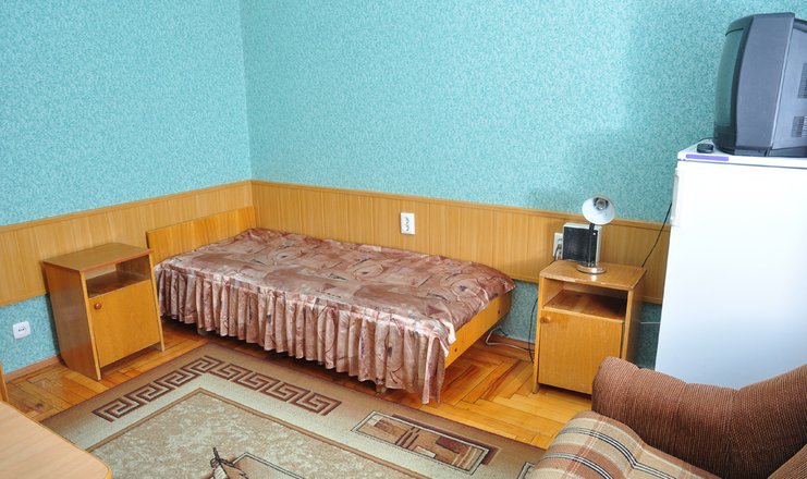 Фото отеля («Дубрава» санаторий) - Стандартный 1-местный 2 категория 1-комнатный корпус 1 категории