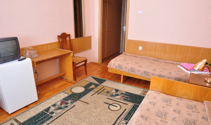 Фото отеля («Дубрава» санаторий) - Стандартный 2-местный 2 категория 1-комнатный корп.1