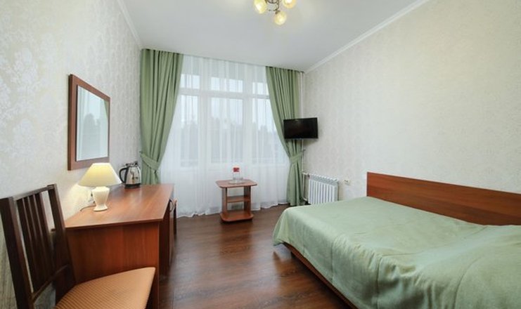 Фото отеля («Им. Анджиевского» санаторий) - 1-местный 1 категория 1-комнатный в корп.3 (быший к.20)