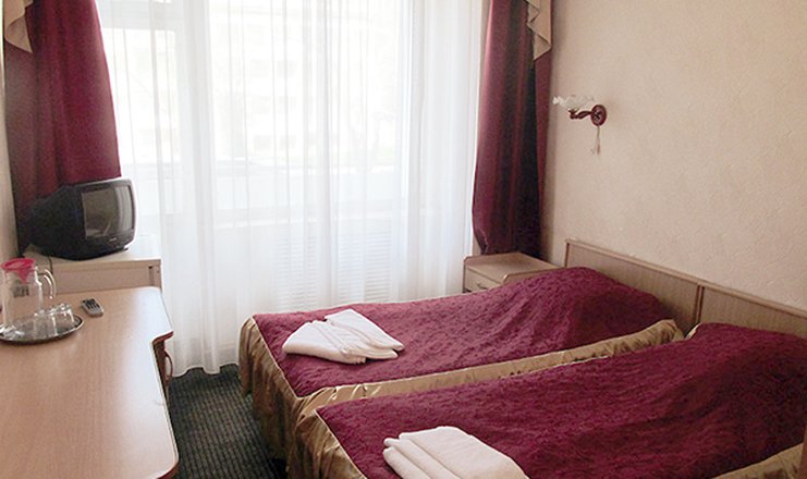 Фото отеля («Им. Димитрова» санаторий) - Стандарт 2-местный 2 категории основной корпус