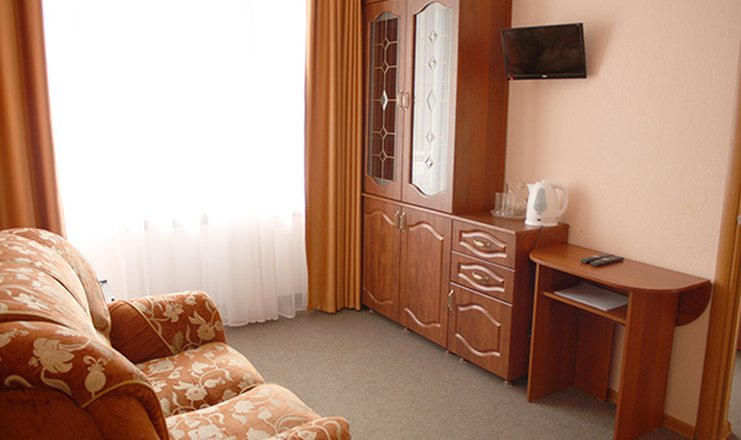 Фото отеля («Им. Димитрова» санаторий) - Стандарт 2-местный 1 категории 2-комнатный корпус 4