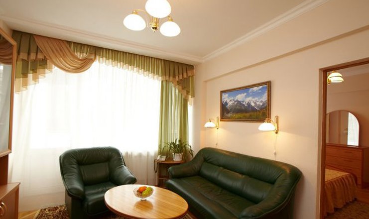 Фото отеля («Им. М.И. Калинина» санаторий) - Люкс 2-местный 2-комнатный