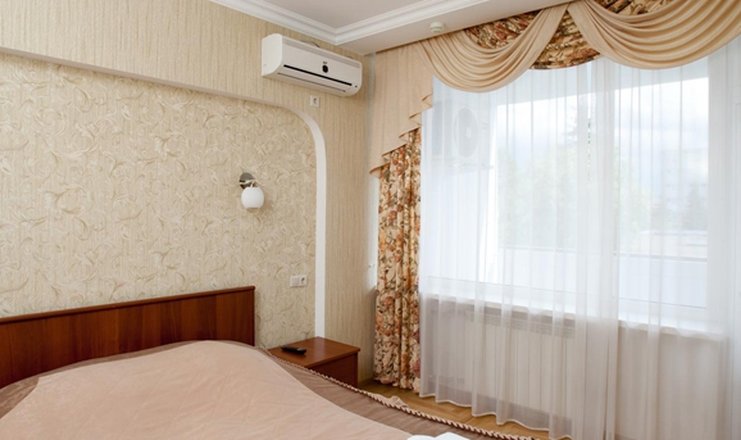 Фото отеля («Им. М.И. Калинина» санаторий) - Люкс 2-местный 3-комнатный