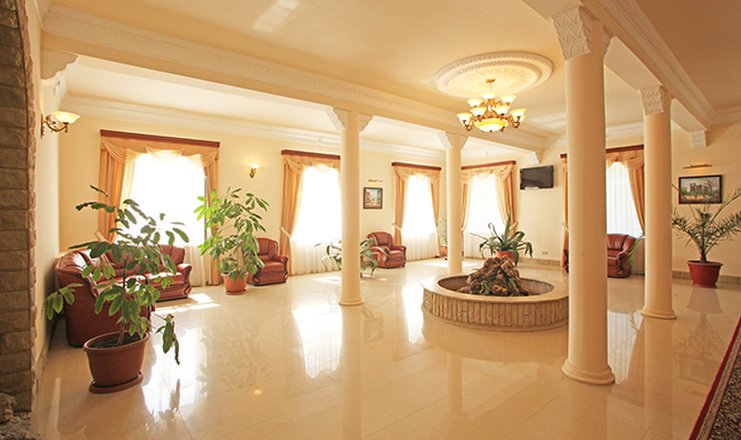 Фото отеля («Им. Сеченова» санаторий) - Холл на этаже