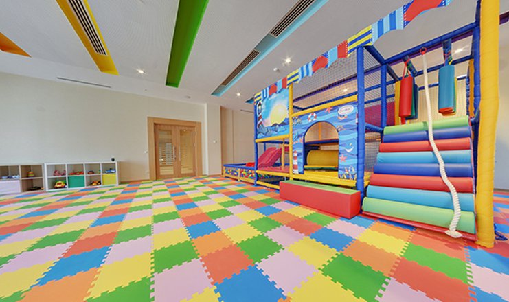 Фото отеля («Источник» санаторий) - Детская комната