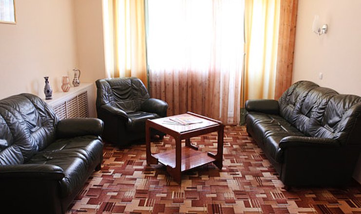 Фото отеля («Кавказ» санаторий) -  2-комнатный Улучшенный, гостиная