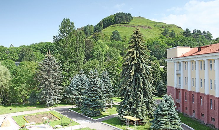 Фото отеля («Кавказ» санаторий) - Внутренний дворик