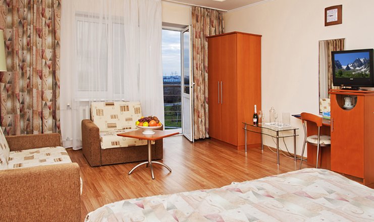 Фото отеля («Машук Аква-Терм» санаторий) - Junior Suite 1 комнатный 2 местный (корпус С) 4