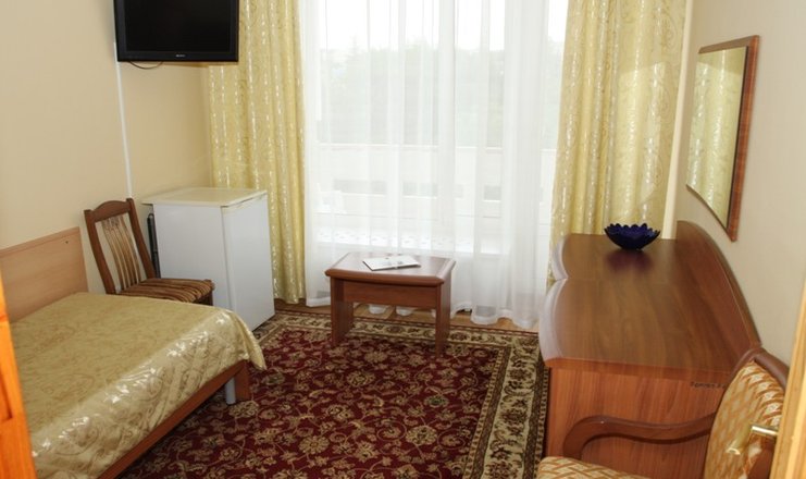 Фото отеля («Россия» санаторий) - 1-местный 1-комнатный номер