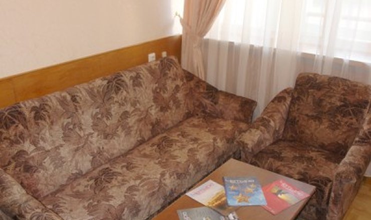 Фото отеля («ЦВС» санаторий) - Повышенной комфортности 2-местный 2-комнатный 5 корпус