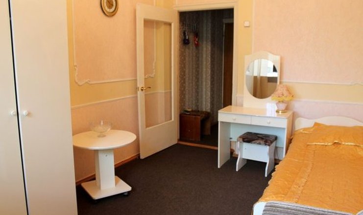 Фото отеля («Здоровье» санаторий) - Стандартный 1-местный 1 категории 1-комнатный корп.1