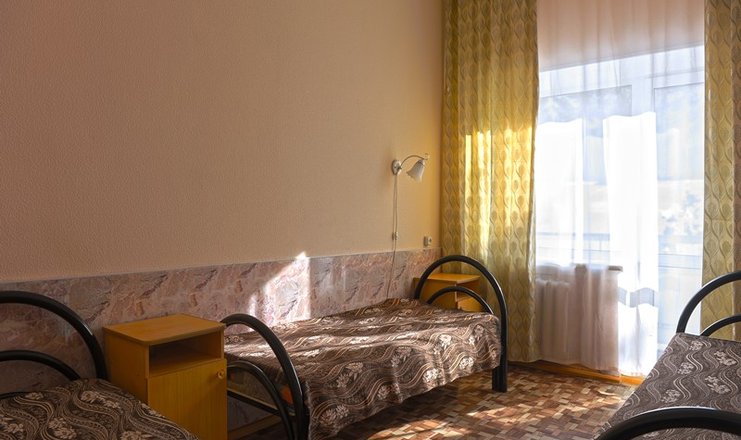 Фото отеля («Им. А.П.Бородина» санаторий) - Стандартный 3-местный